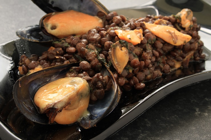 mussels with lentils